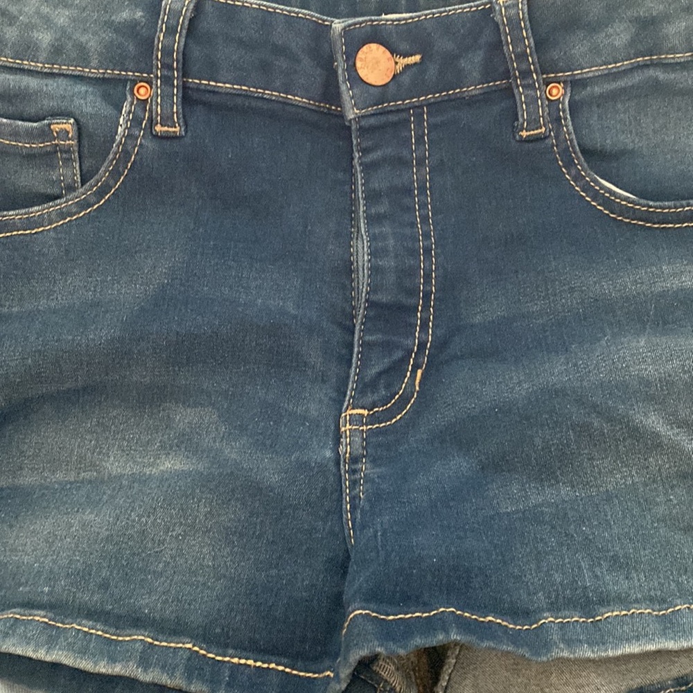 Forever 21 Size 27 blue Denim Shorts